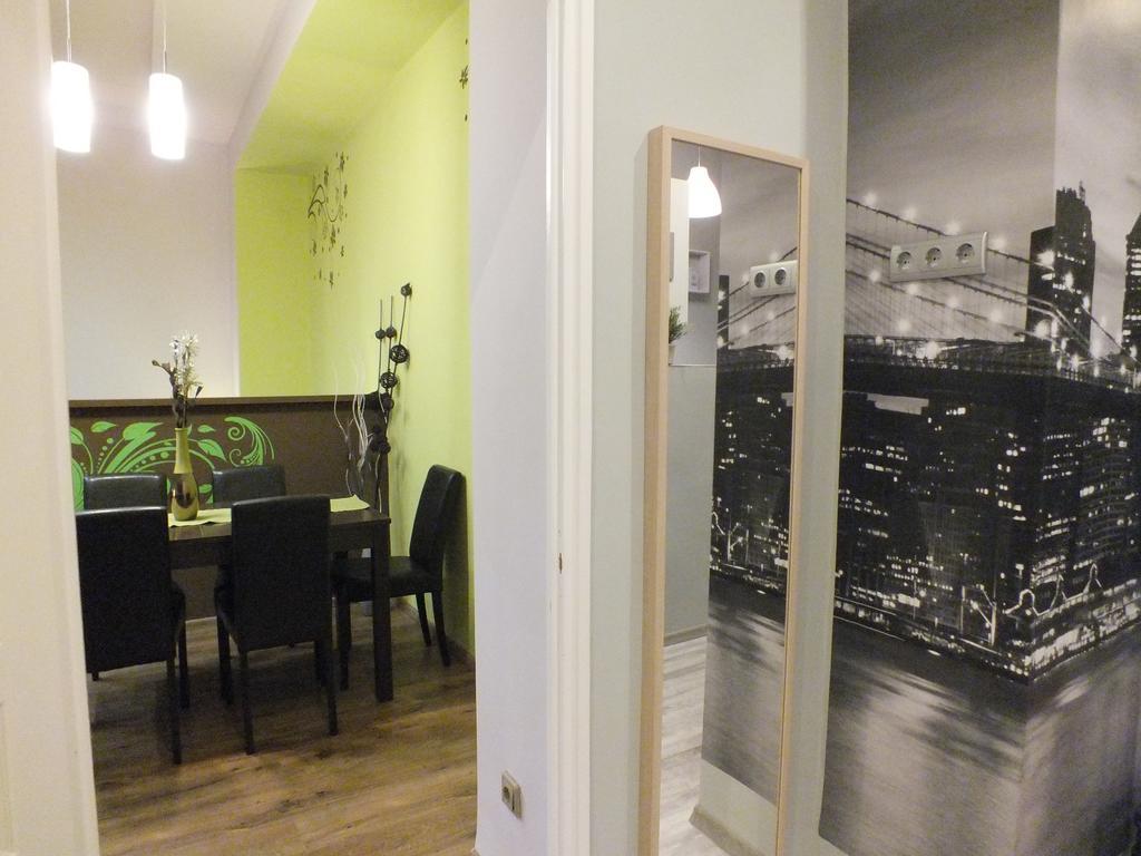 Standard Apartment by Hi5 - Fehérhajó Budapest Ruang foto