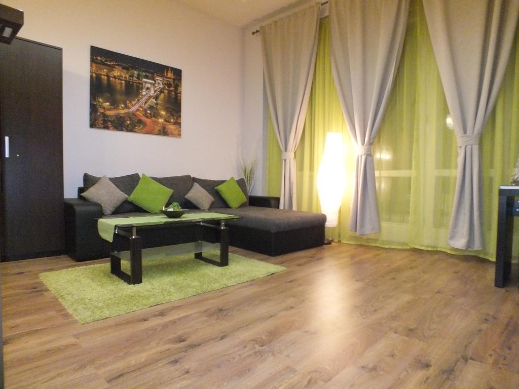 Standard Apartment by Hi5 - Fehérhajó Budapest Ruang foto